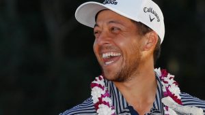 schauffele-naturally-hits-record-to-win-in-hawaii.jpg