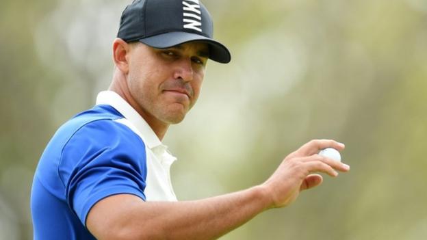 brooks-koepka-defends-us-pga-championship-dustin-johnson-second.jpg