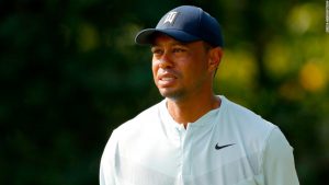 tiger-woods-withdraws-from-pga-tour-event-with-side-stock.jpg