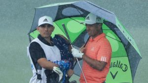 tournament-of-champions-xander-schauffele-leads-through-a-shot-in-hawaii.jpg