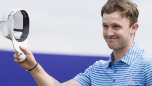 scot-connor-syme-and-matthew-jordan-of-england-are-part-of-five-player-virtual-victory.jpg